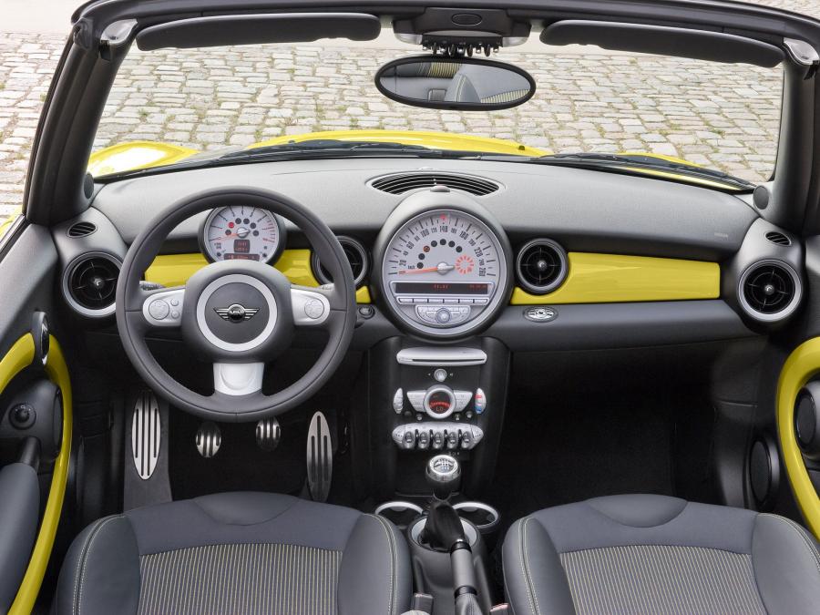  Mini Cooper S Cabrio 2009 года  (фото 34 из 130)